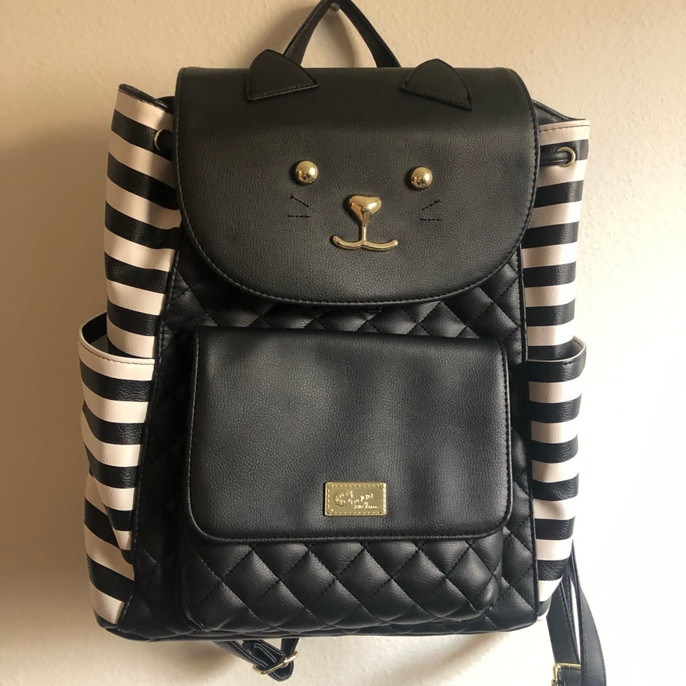 Betsey Johnson backpack purse